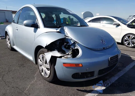 2010 Volkswagen New Beetle 2.5L Final Edition из США, поврежденный, VIN 3VWPW3AG0AM009464